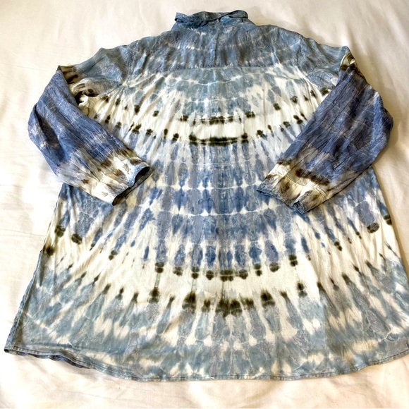 Soft Surroundings blue tie dye button front long sleeves tunic top 1X Silk - Picture 6 of 8